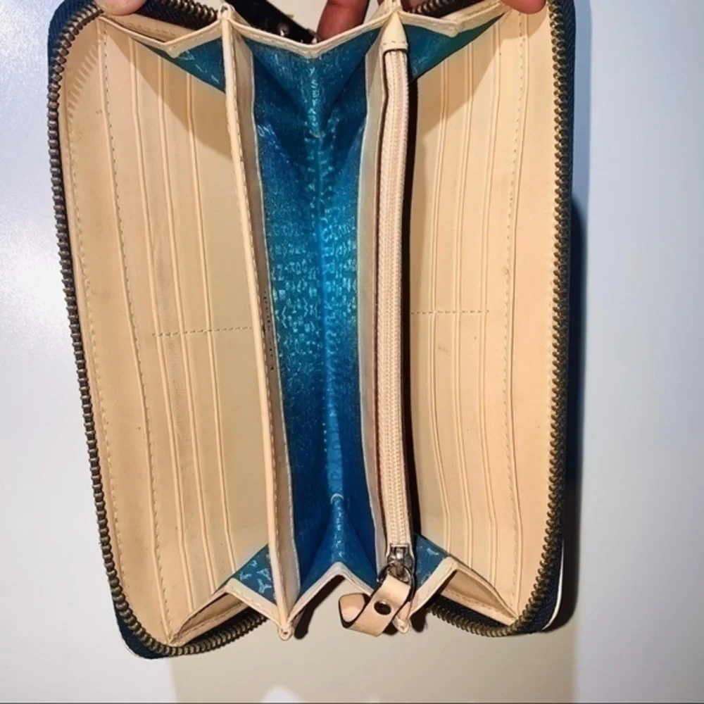 KATE SPADE NEW YORK Patent Striped Wallet
